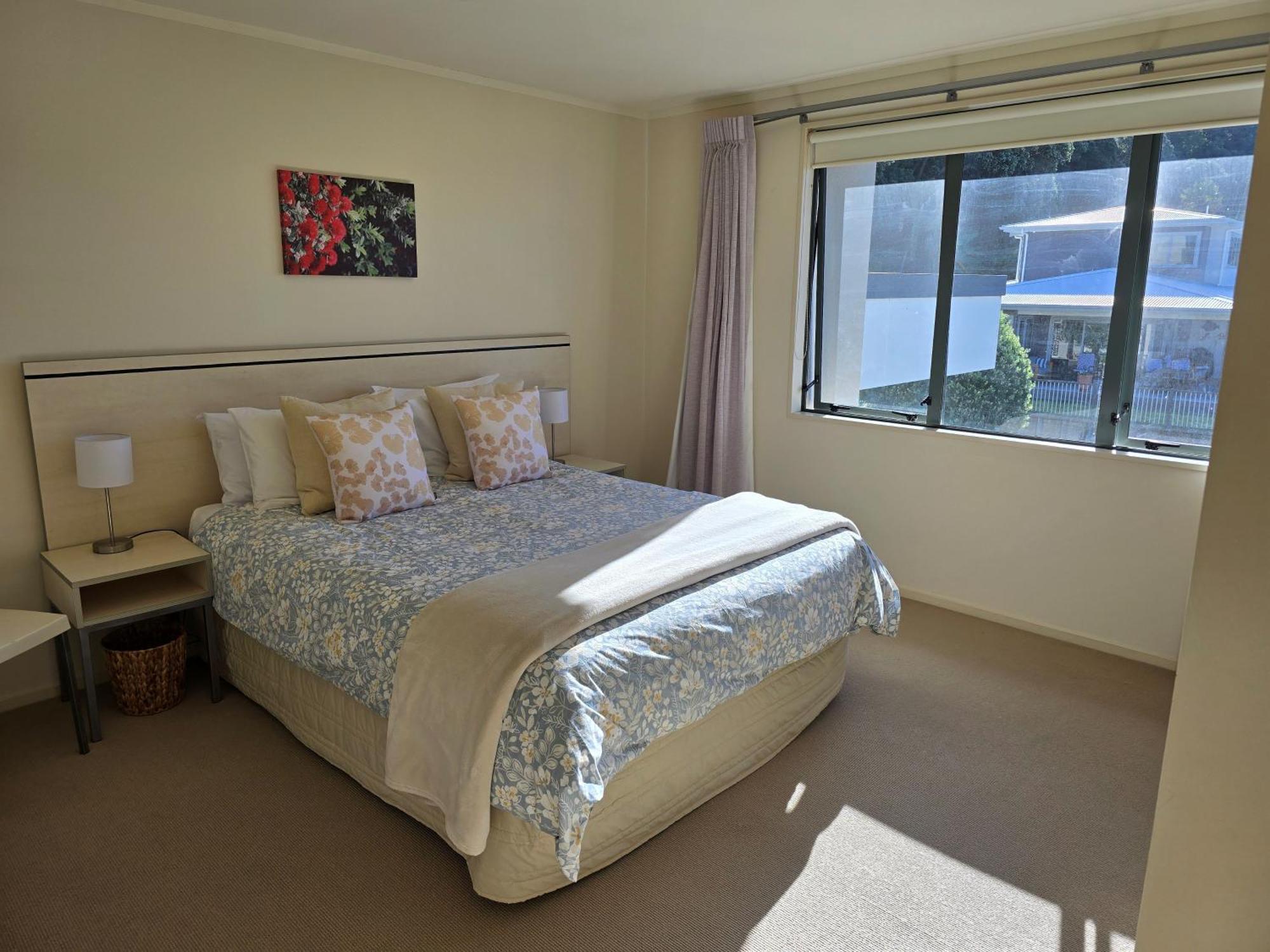 Beachpoint Apartments Ohope Экстерьер фото